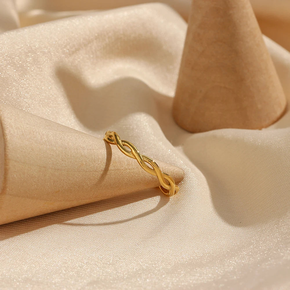 Super Minimalist Braided Twisted Thin Gold Rings For Lady Waterproof Stainless Steel 18K Gold Plated Girl's Ring