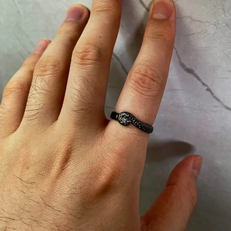 Retro Black Cthulhu Tentacle Ring For Men Punk Gothic Rock Hiphop Ring Handmade Designer Jewelry Unisex Accessories Lovers Gift