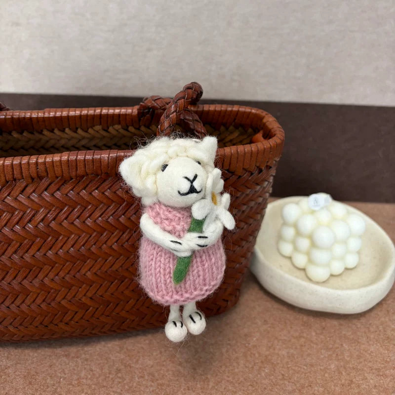 Nepalese handmade wool felt cute tiger coffee bag pendant animal keychain car pendant gift doll