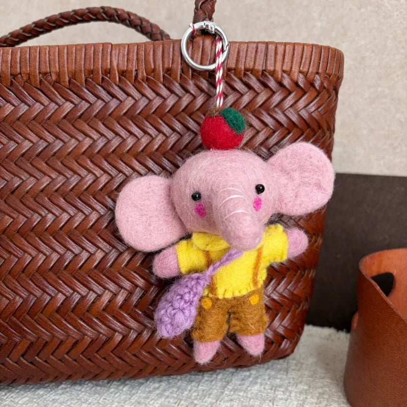 Nepalese handmade wool felt cute elephant bag pendant exquisite cartoon baby elephant doll keychain car pendant