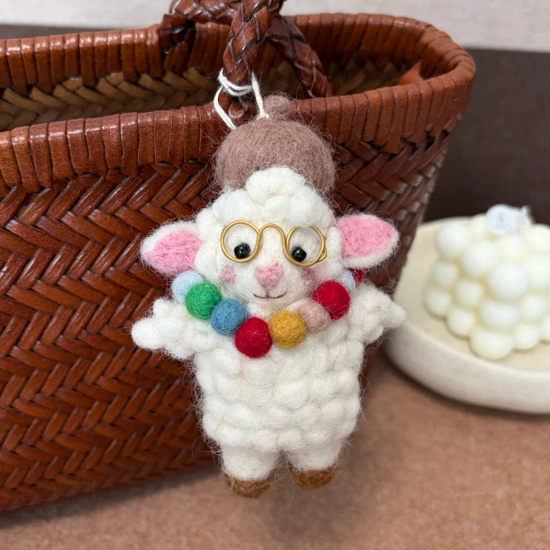Nepalese handmade wool felt cute tiger coffee bag pendant animal keychain car pendant gift doll