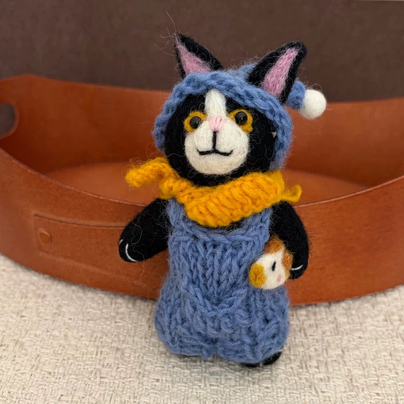 Nepalese handmade wool felt cute tiger coffee bag pendant animal keychain car pendant gift doll
