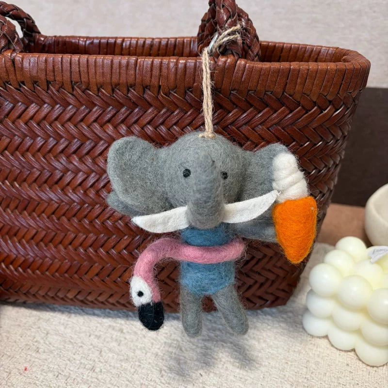 Nepalese handmade wool felt cute elephant bag pendant exquisite cartoon baby elephant doll keychain car pendant