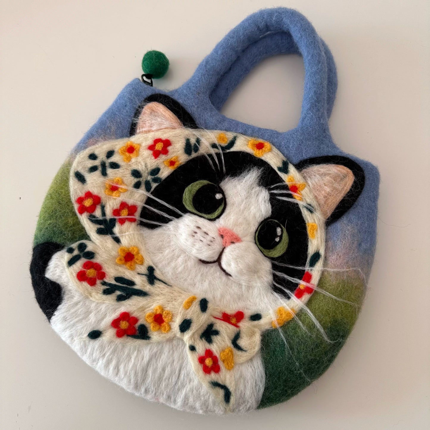 芒僧 尼泊尔进口设计师纯手工碎花头巾奶牛猫羊毛毡手提包
