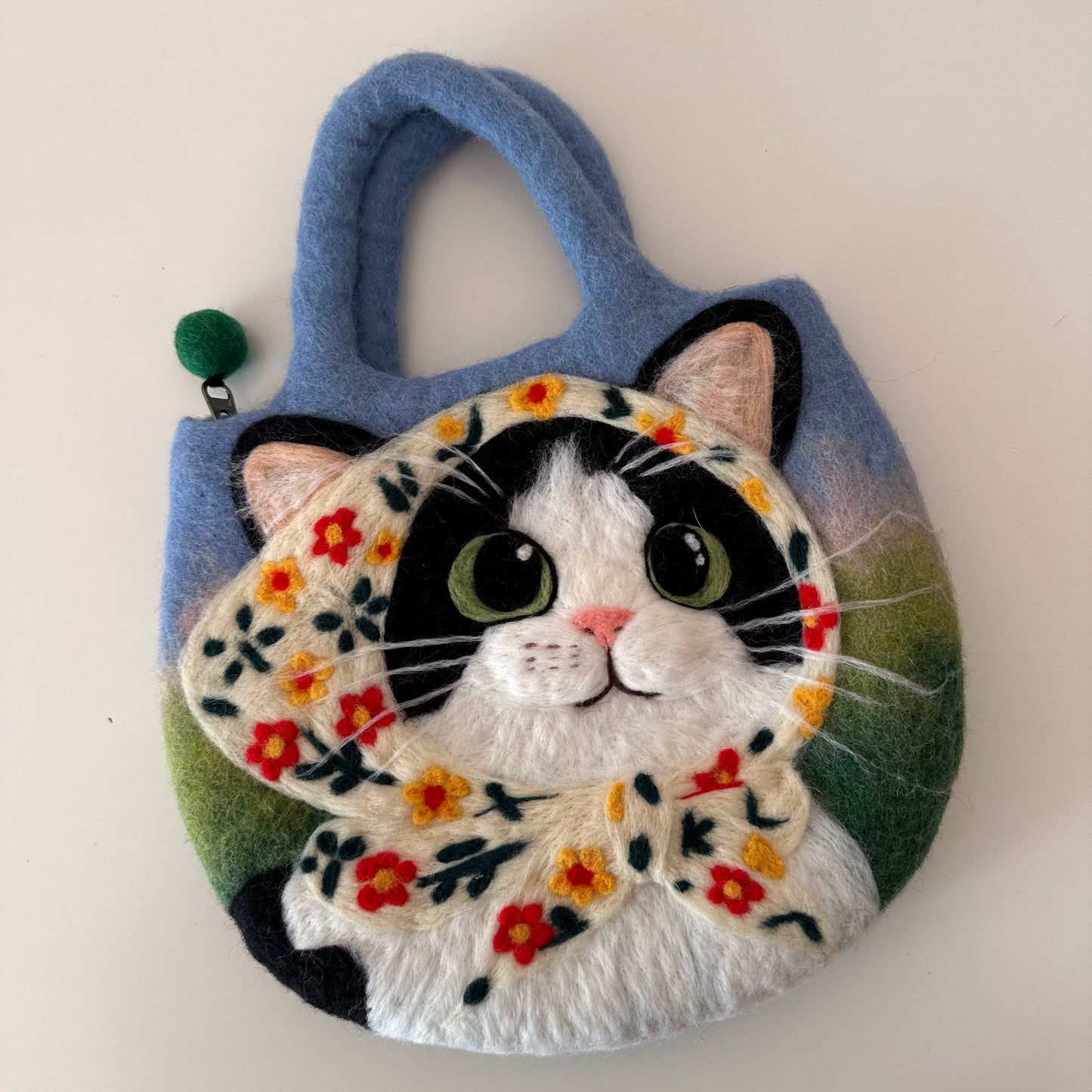 芒僧 尼泊尔进口设计师纯手工碎花头巾奶牛猫羊毛毡手提包