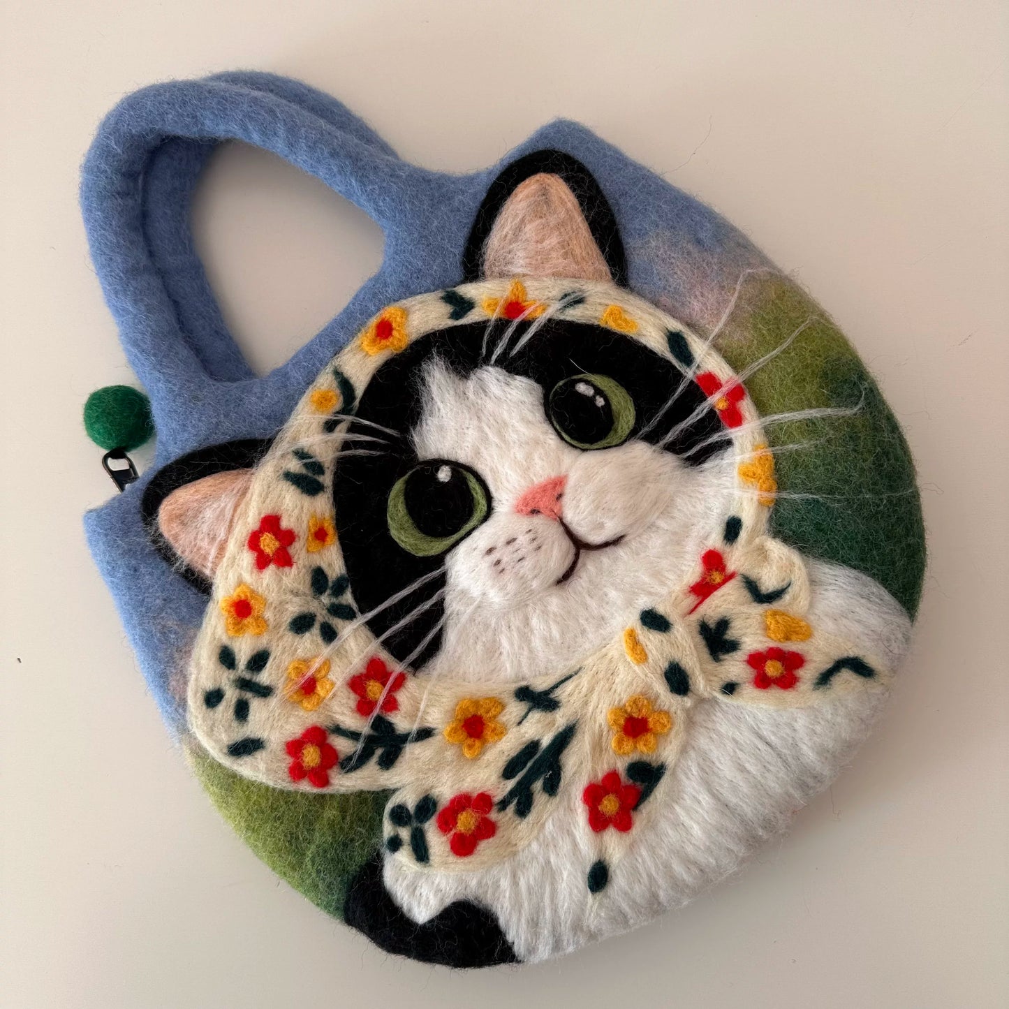 芒僧 尼泊尔进口设计师纯手工碎花头巾奶牛猫羊毛毡手提包