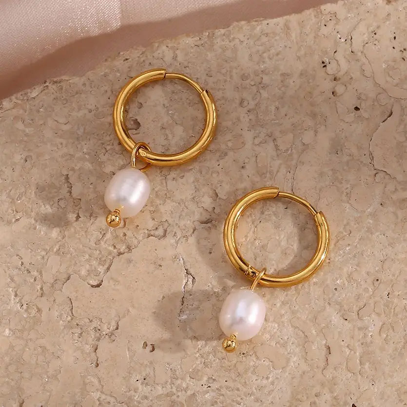 Minimalist Stainless Steel Small Hoop Earrings Freshwater Pearl Charms Girls Ladies Trendy Jewelry 2024 Pearl Earrings