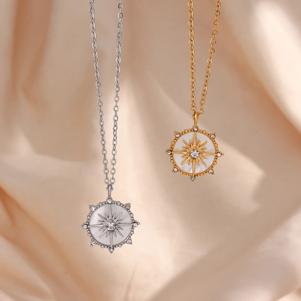 Latest Design Girl's Jewelry Natural Shell Wheel of Fortune Pendant Necklace Stainless Steel Gold Plated Silver Color Necklace