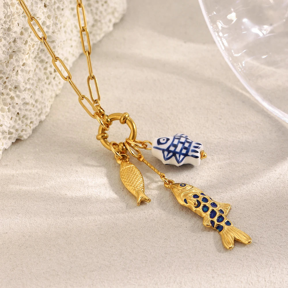New Design Golden Plated Stainless Steel Waterproof Paper Clip Chain Fish Charm Necklace Women Men Jewelry