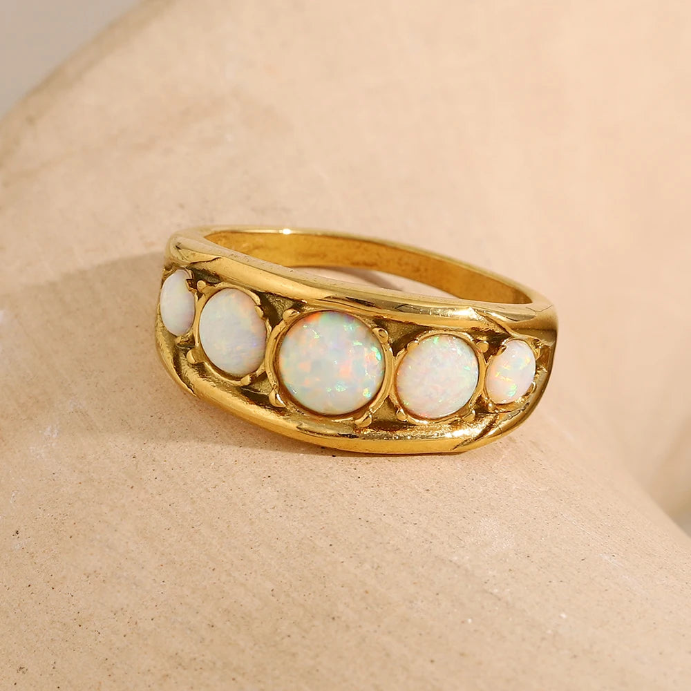 New Design Luxury Round Opal Stone Ring Stainless Steel PVD Plating Women Jewelry Accessories