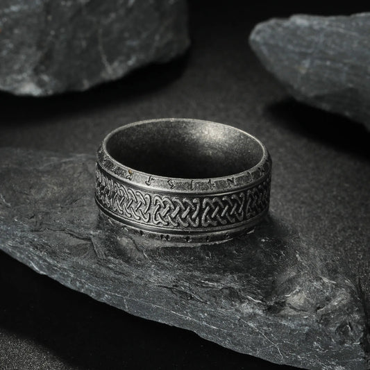 Antique Rune Pattern Engraved Stainless Steel Ring for Men Viking Punk Gothic Edgy Jewelry Mystic Biker Accessories Unisex Gift