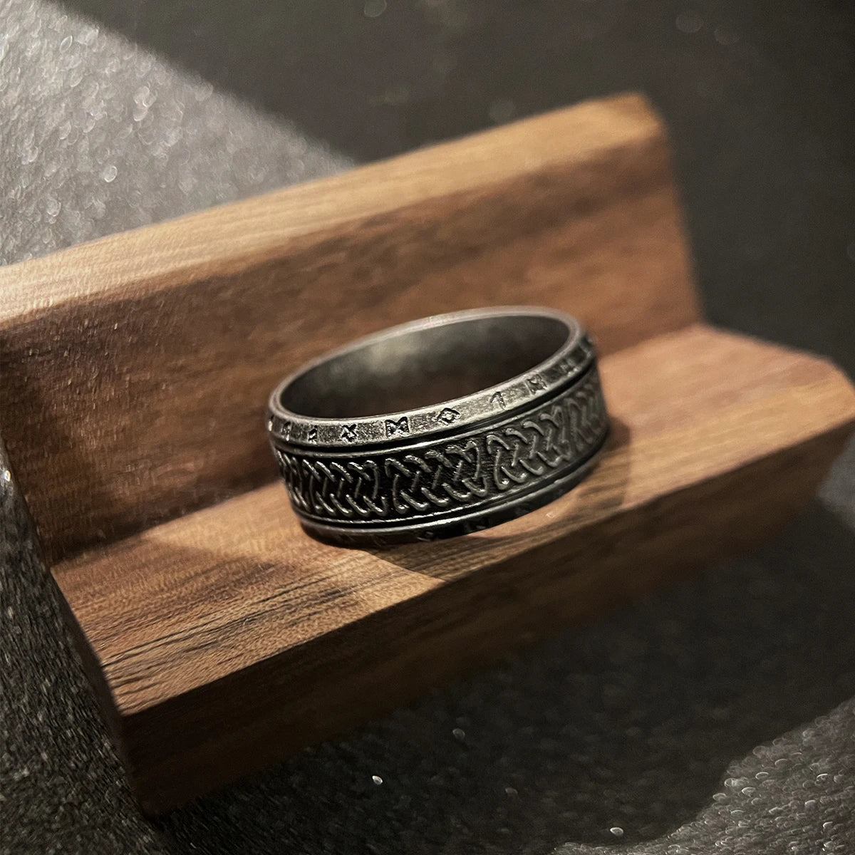 Antique Rune Pattern Engraved Stainless Steel Ring for Men Viking Punk Gothic Edgy Jewelry Mystic Biker Accessories Unisex Gift