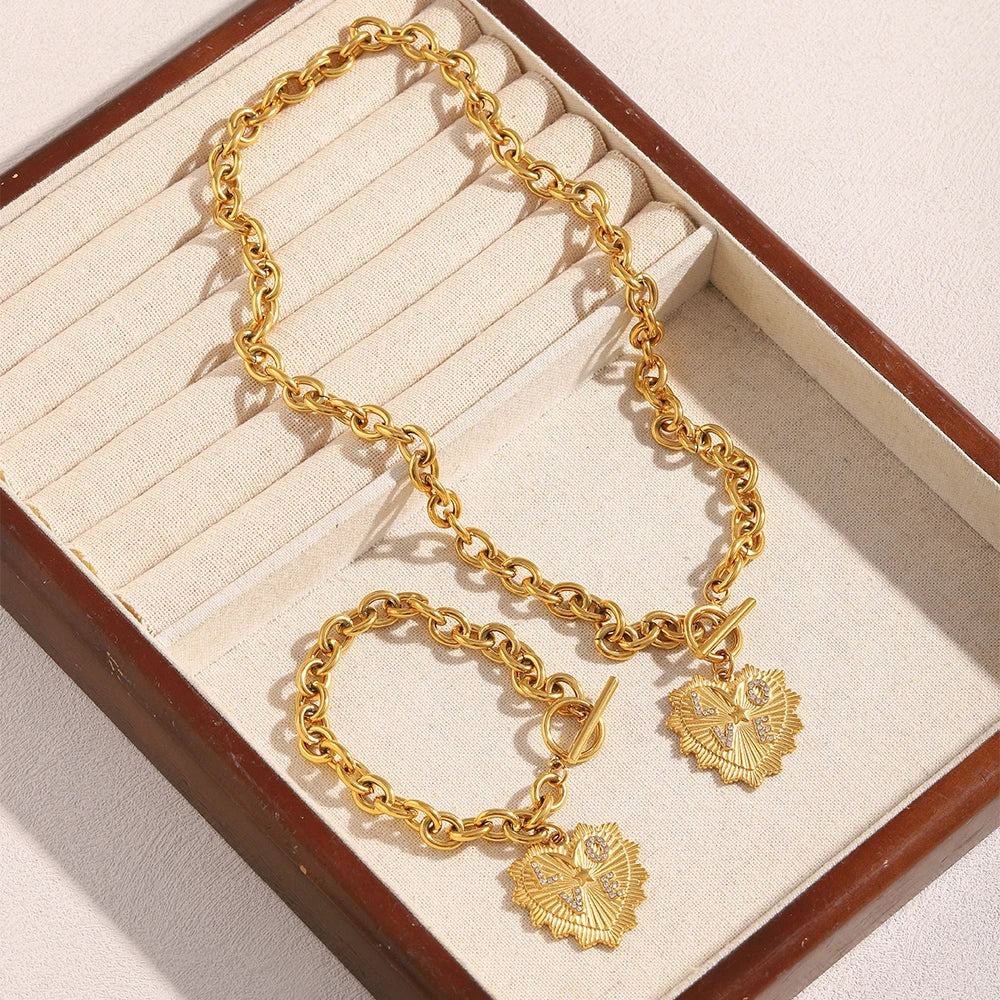 New Exaggerated OT Buckle Rhinestone “LOVE” Heart Buckle Necklace Bracelet 18K Gold Plated Stainless Steel Jewelry Set