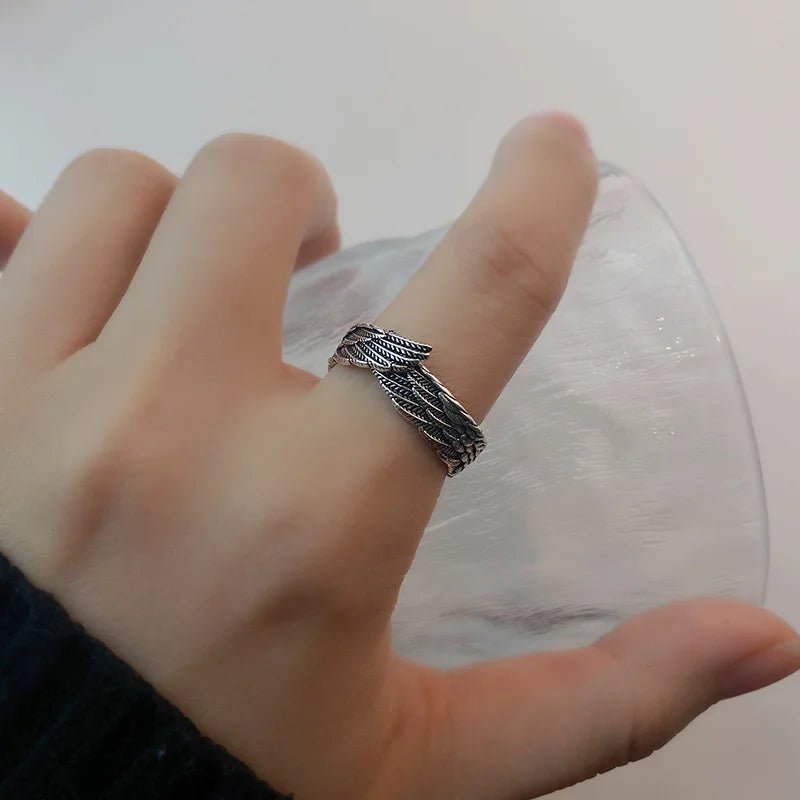 Retro Hugging Angel Wings Ring For Women Men Punk Gothic Open Ring Creative Designer Jewelry Unisex Accessories Gift For Lovers