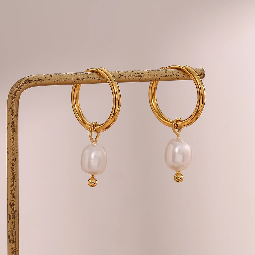 Minimalist Stainless Steel Small Hoop Earrings Freshwater Pearl Charms Girls Ladies Trendy Jewelry 2024 Pearl Earrings